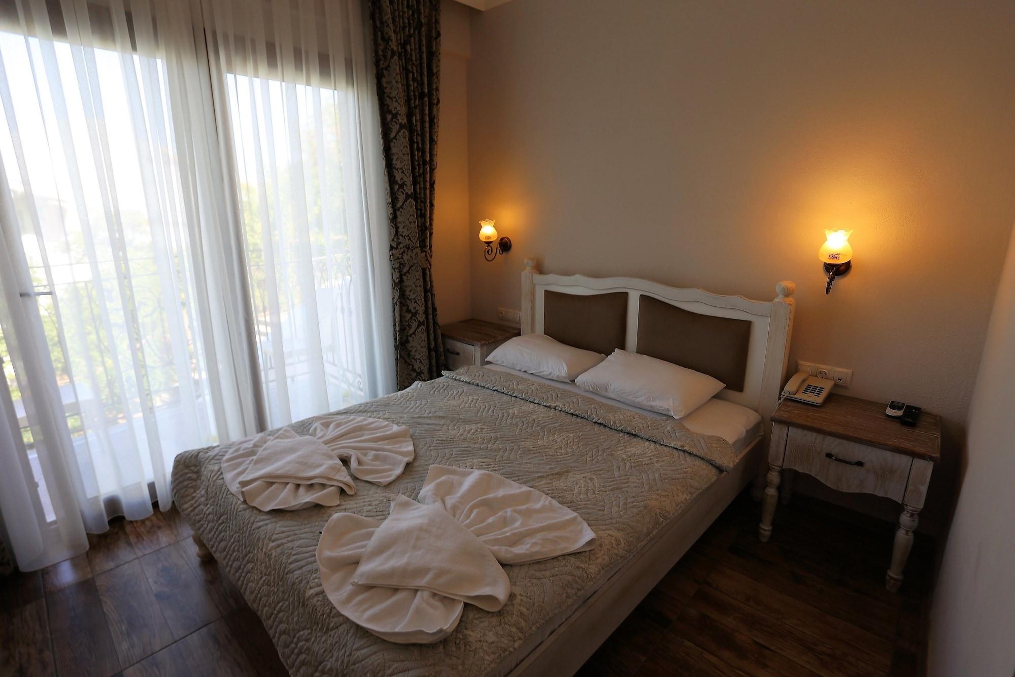 Cennet Life Hotel Fethiye Esterno foto