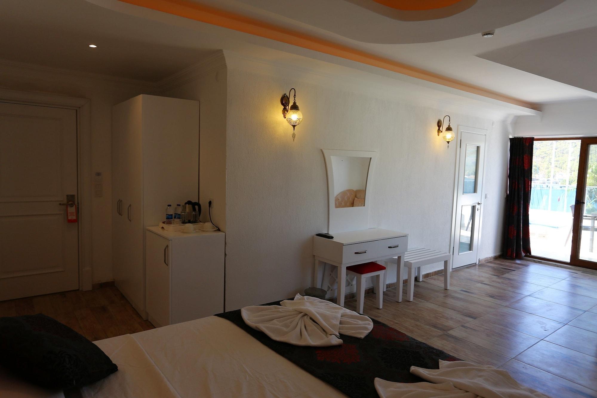 Cennet Life Hotel Fethiye Esterno foto
