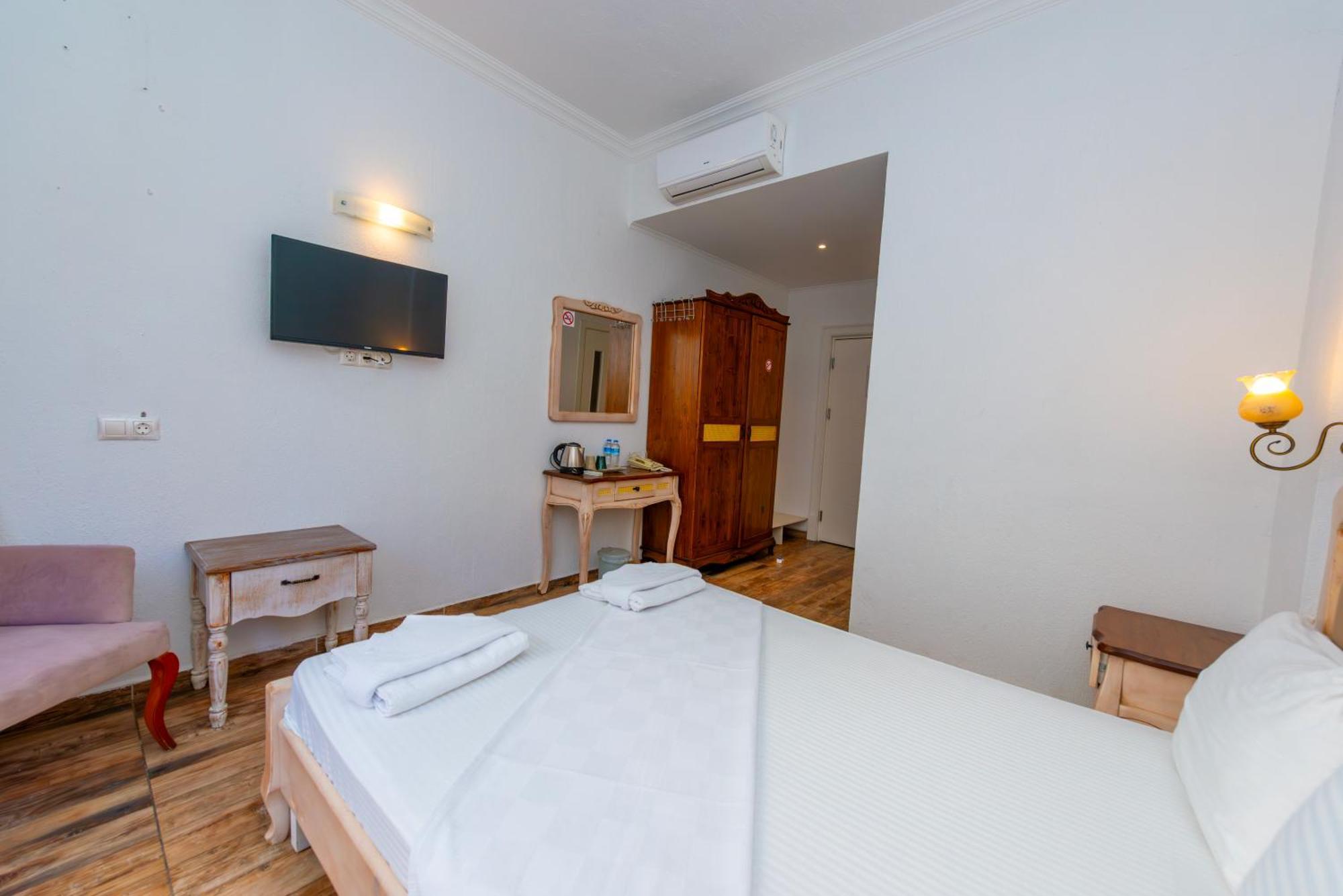 Cennet Life Hotel Fethiye Esterno foto